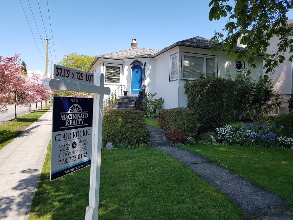 Connaught Park | 2390 W 10th Ave, Vancouver, BC V6K 4K9, Canada | Phone: (604) 873-7000