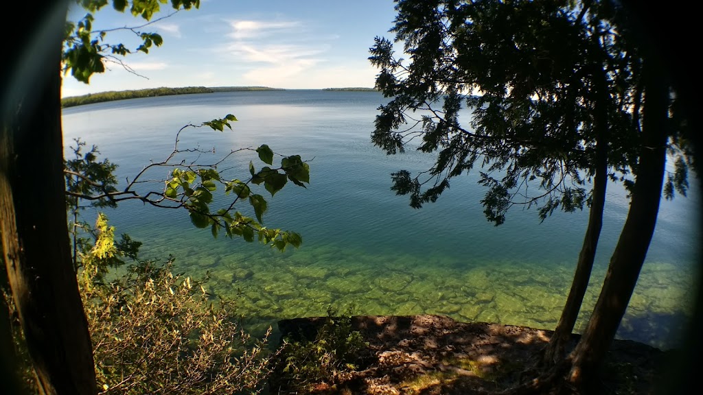 Dawsons Resort | 1420 Perivale Rd E, Spring Bay, ON P0P 2B0, Canada | Phone: (705) 377-4515