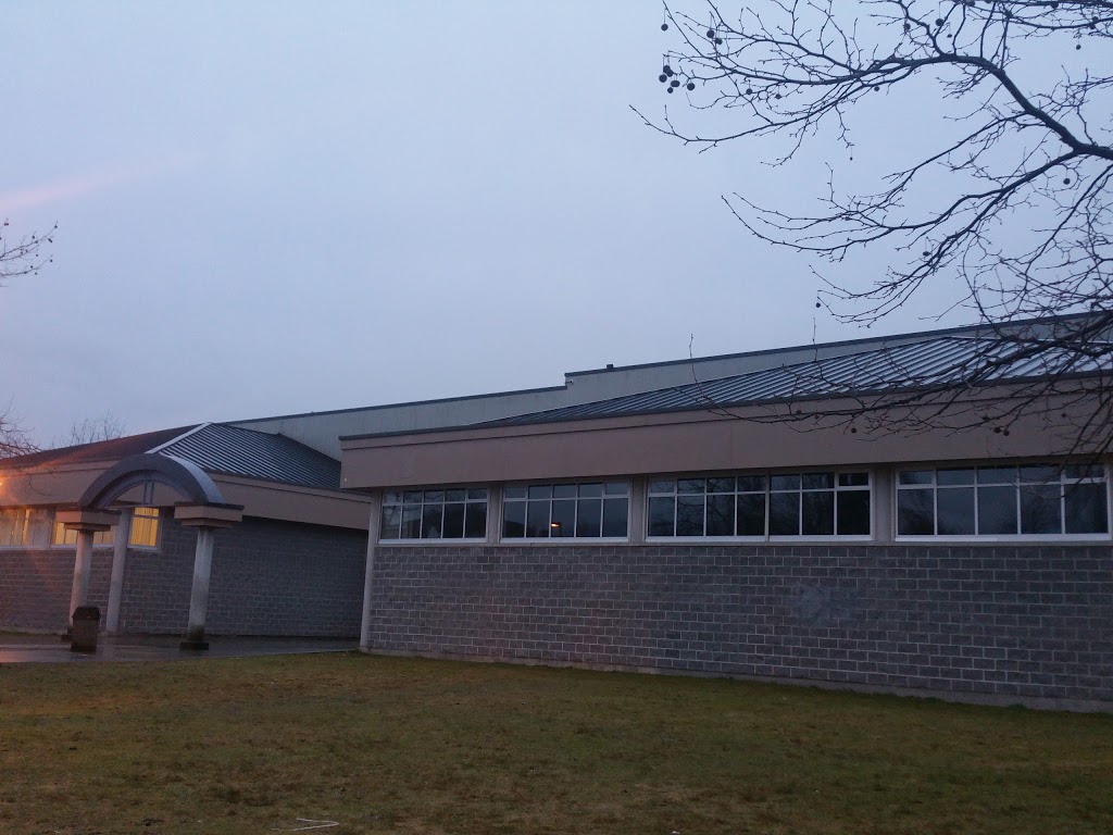 Riverside Secondary School | 2215 Reeve St, Port Coquitlam, BC V3C 6K8, Canada | Phone: (604) 941-6053