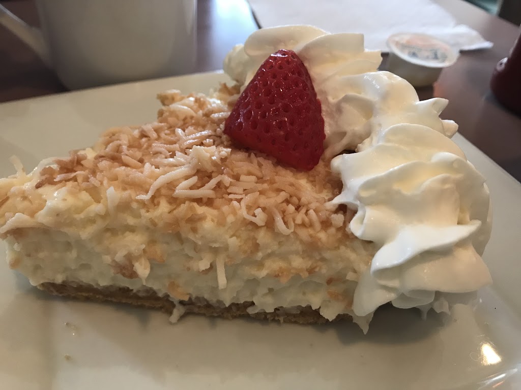 Hathaways Diner | 13225 132 St NW, Edmonton, AB T5L 1R9, Canada | Phone: (780) 488-5989