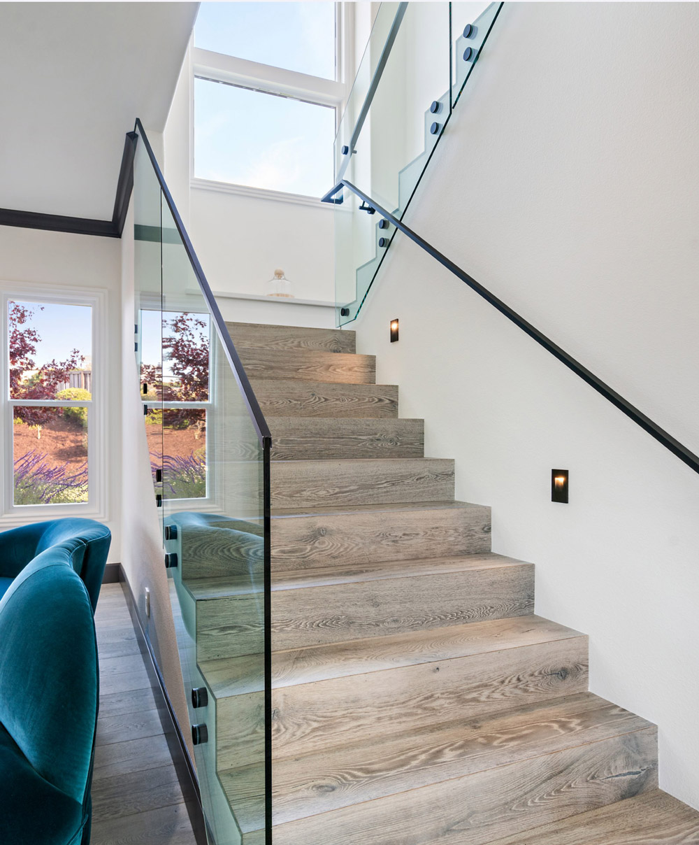 Toronto Glass & Railings | 4 Carlaw Ave, Toronto, ON M4M 2R5, Canada | Phone: (416) 876-8841