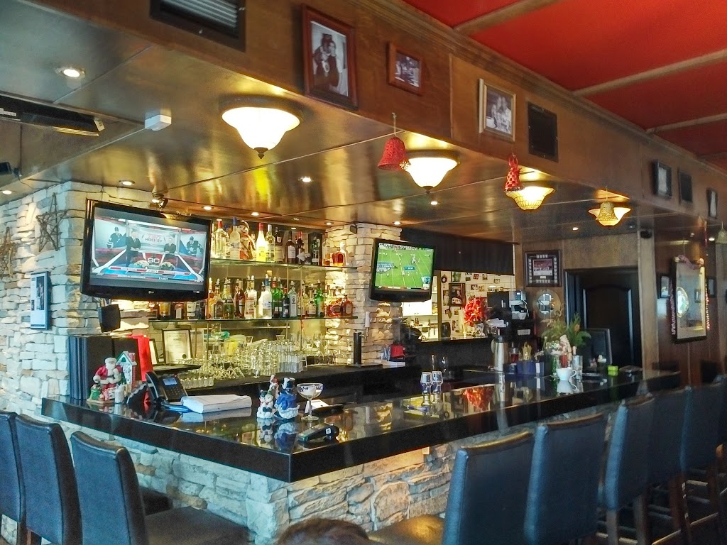 Little Billys Steakhouse | 6785 Hastings St, Burnaby, BC V5B 1S6, Canada | Phone: (604) 294-4460