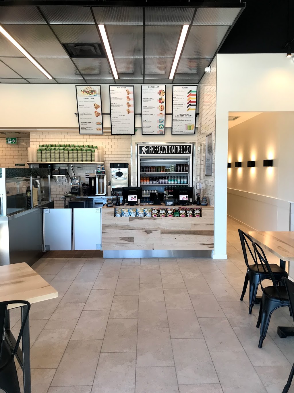 Freshii | 1122 Henderson Hwy, Winnipeg, MB R2G 1L1, Canada | Phone: (204) 515-0982