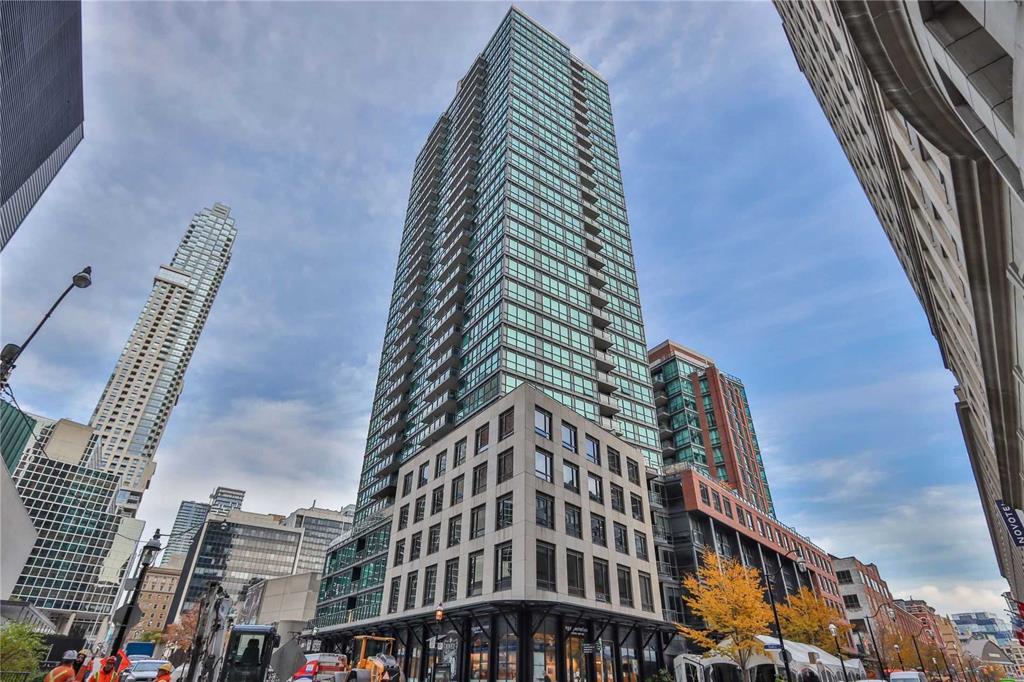 Toronto Realtor Brad McRae - Keller Williams Co-Elevation Realty | 2100 Bloor St W #7B, Toronto, ON M6P 1Y8, Canada | Phone: (416) 236-1392