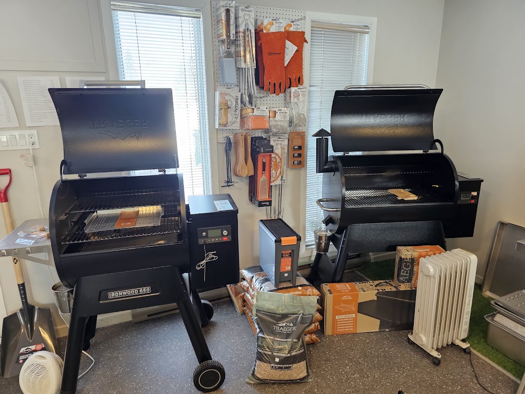 Le Boucaneux - Fumoirs et BBQ | 6 Bd Blais O, Berthier-sur-Mer, QC G0R 1E0, Canada | Phone: (418) 241-9246
