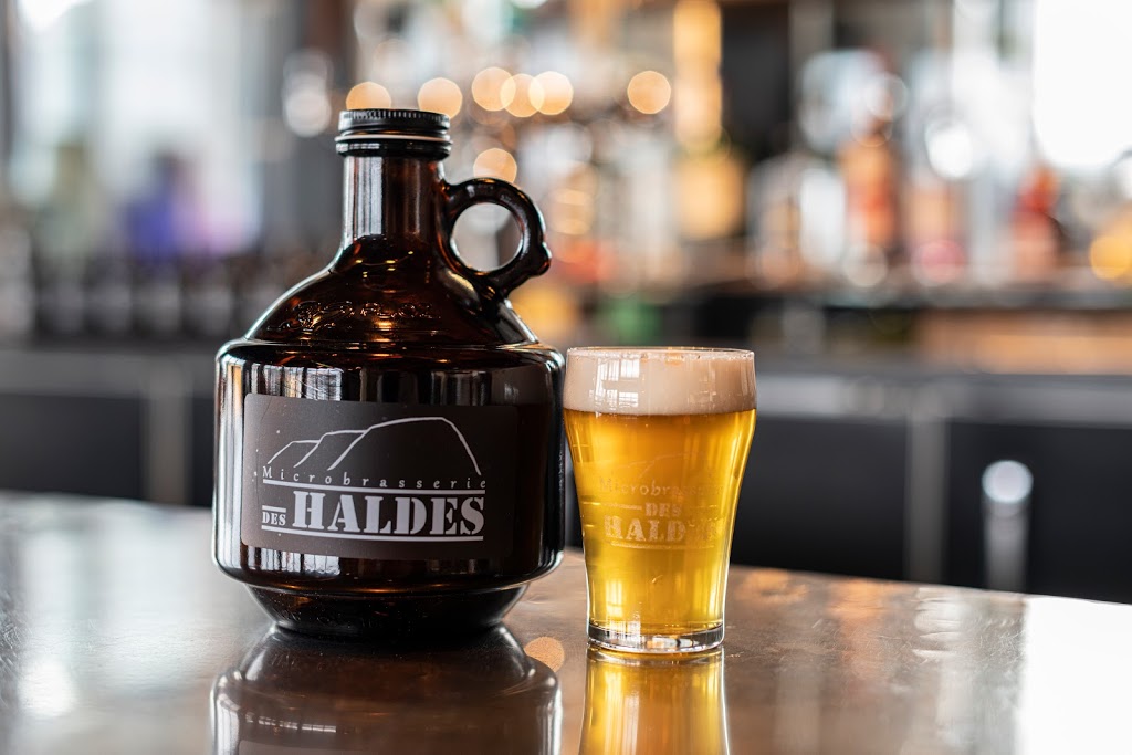 Microbrasserie des Haldes | 420 Rue Saint Alphonse-Sud, Thetford Mines, QC G6G 3V8, Canada | Phone: (418) 335-3381