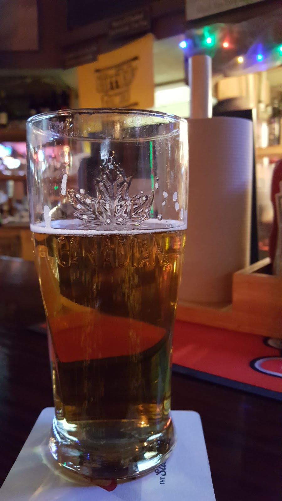 The Naked Wing | 24018 Woodbine Ave, Keswick, ON L4P 3E9, Canada | Phone: (905) 989-2525