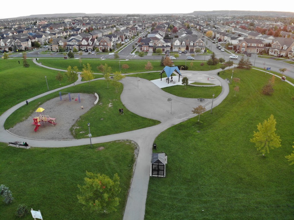 Beaty Neighbourhood Park North | 670 Bennett Blvd, Milton, ON L9T 6R4, Canada | Phone: (905) 875-5418