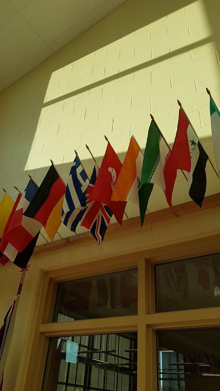 Abraham Erb Public School | 710 Laurelwood Dr, Waterloo, ON N2V 2V3, Canada | Phone: (519) 747-7694