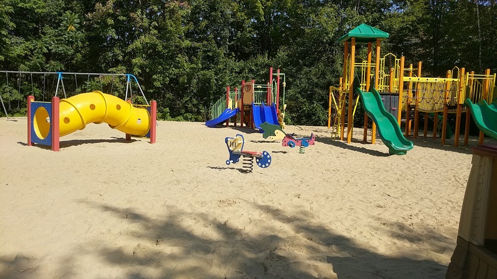 Parc des Tisserands | Place des Tisserands, Saint-Lazare, QC J7T 3M1, Canada