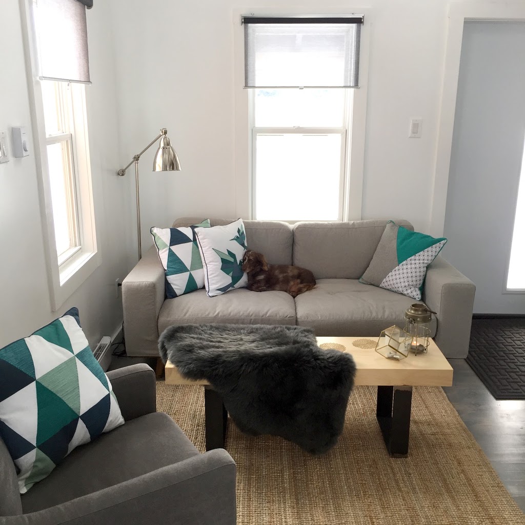 Across The Cove Beach House | 189 Martins Point Road, RR2, Mahone Bay, NS B0J 2E0, Canada | Phone: (902) 478-5454