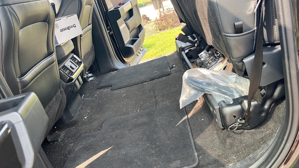 H&R MOBILE DETAILING CAR WASH | 200 Sandringham Crescent, London, ON N6C 5B6, Canada | Phone: (226) 927-6904