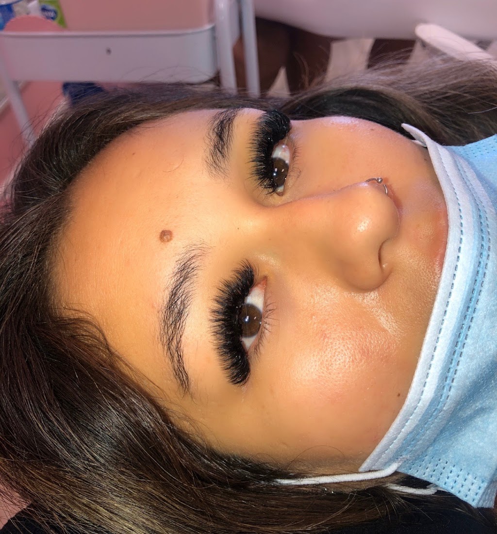 Belle Âme Beautique by Brianna | 98 King St W, Bowmanville, ON L1C 1R2, Canada | Phone: (905) 441-0984