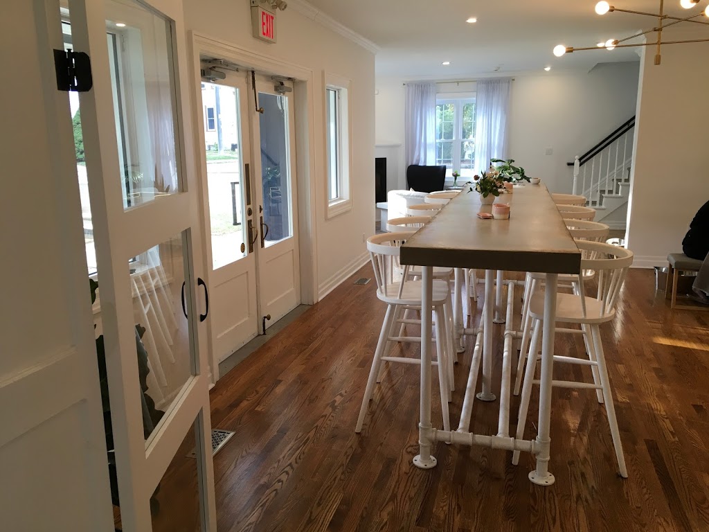 Bloomfield Beauty Co. | 254 Bloomfield Main St, Bloomfield, ON K0K 1G0, Canada | Phone: (613) 393-9298