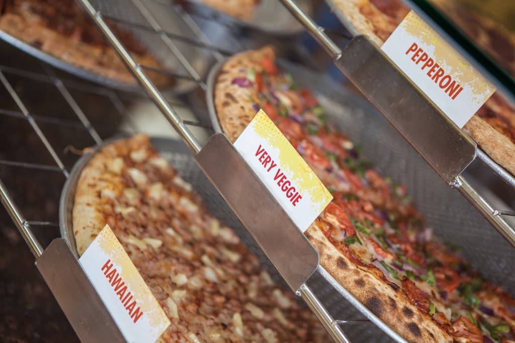 Ginos Pizza | 389 Main St N, Brampton, ON L6X 3P1, Canada | Phone: (905) 451-0807