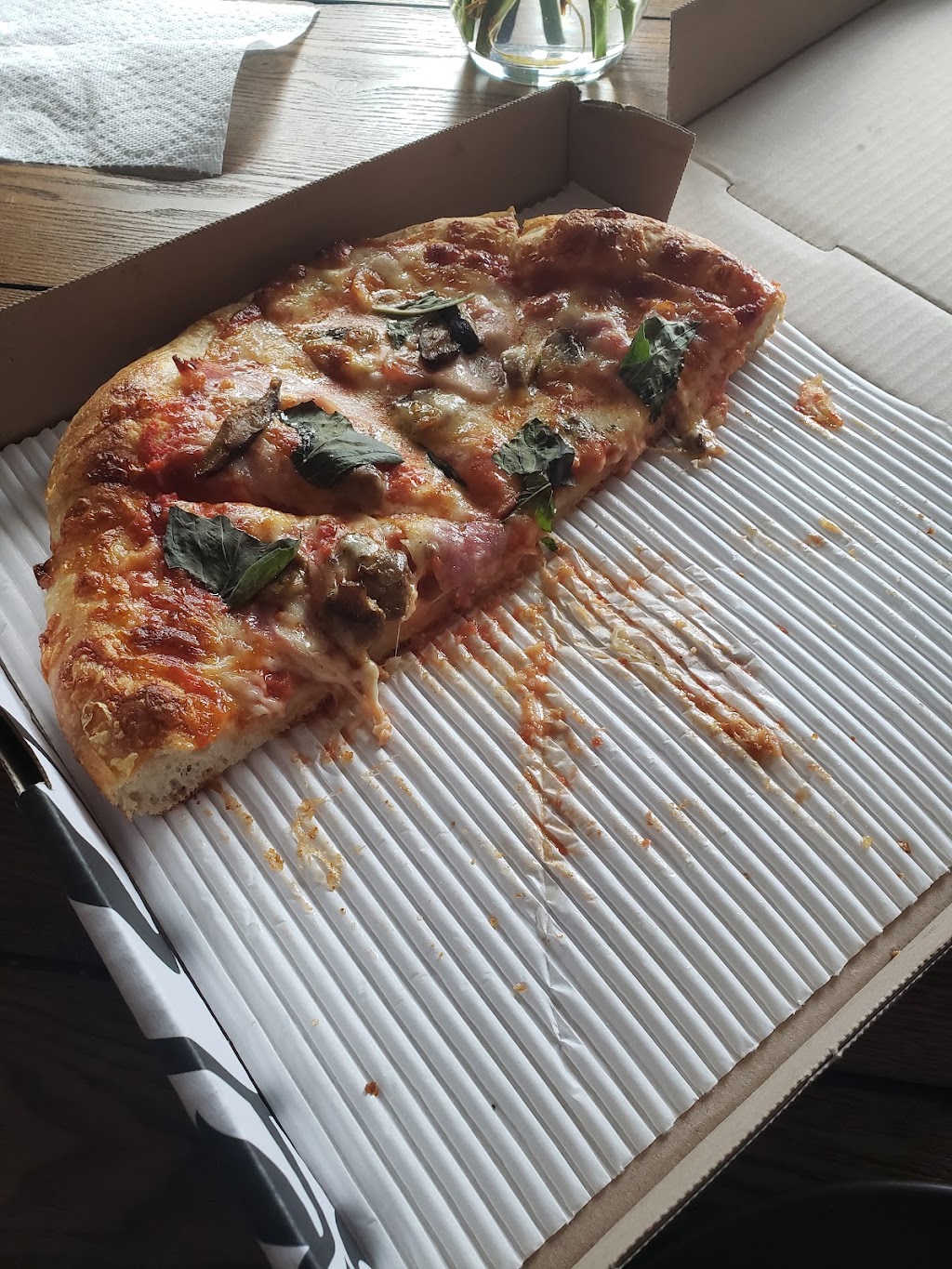 Pizza Mercato | 346 23 Ave SW, Calgary, AB T2S 1W9, Canada | Phone: (403) 232-6331