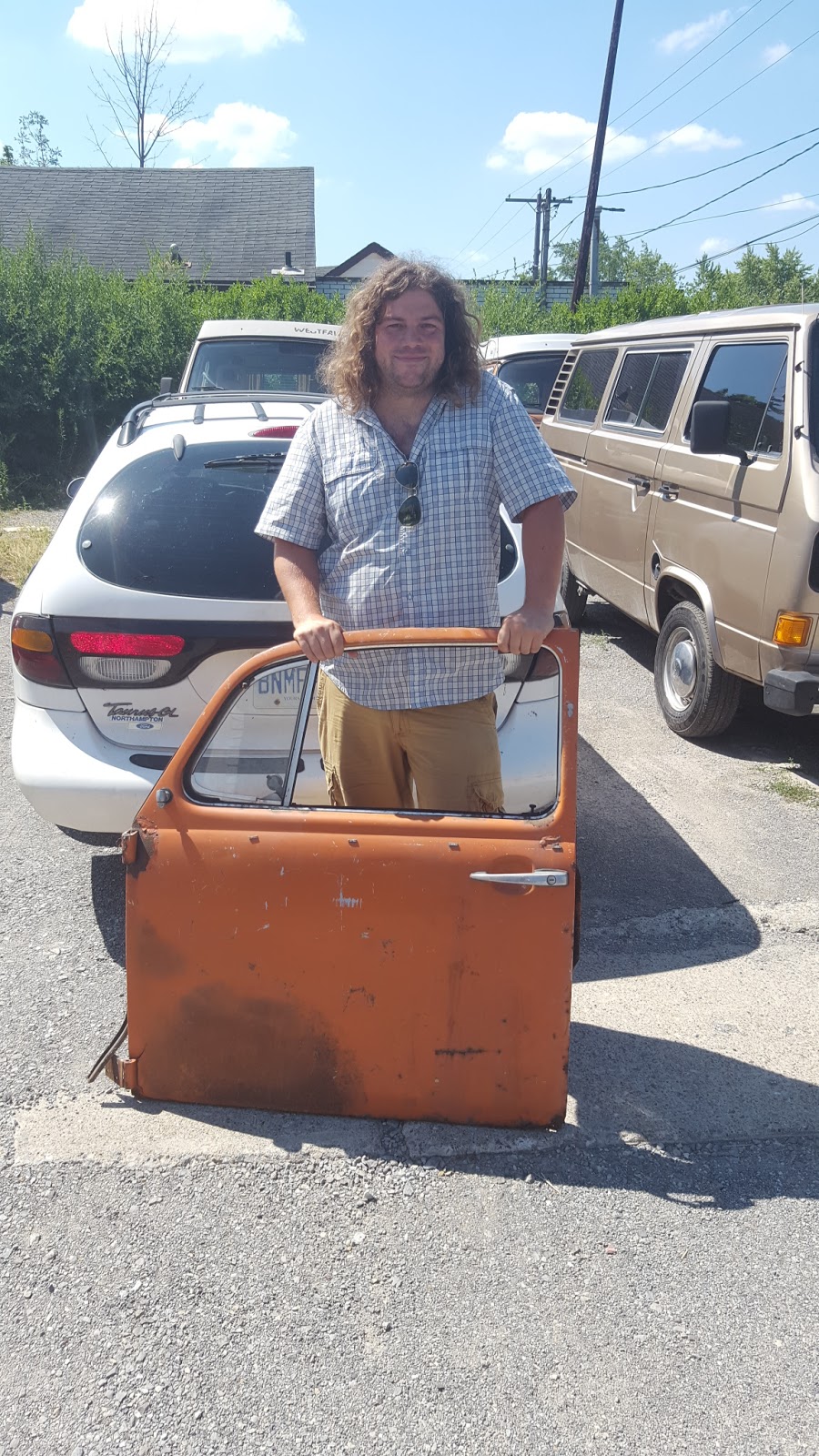 Johns Bug Shop | 1 Southworth St N, Welland, ON L3B 1X8, Canada | Phone: (905) 735-2847