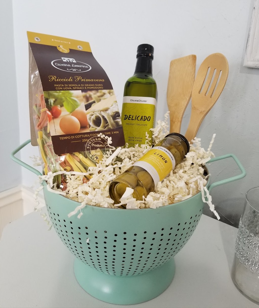 Every Occasion Gift Baskets n more | 4570 Penetanguishene Rd Unit 4, Hillsdale, ON L0L 1V0, Canada | Phone: (249) 495-6633