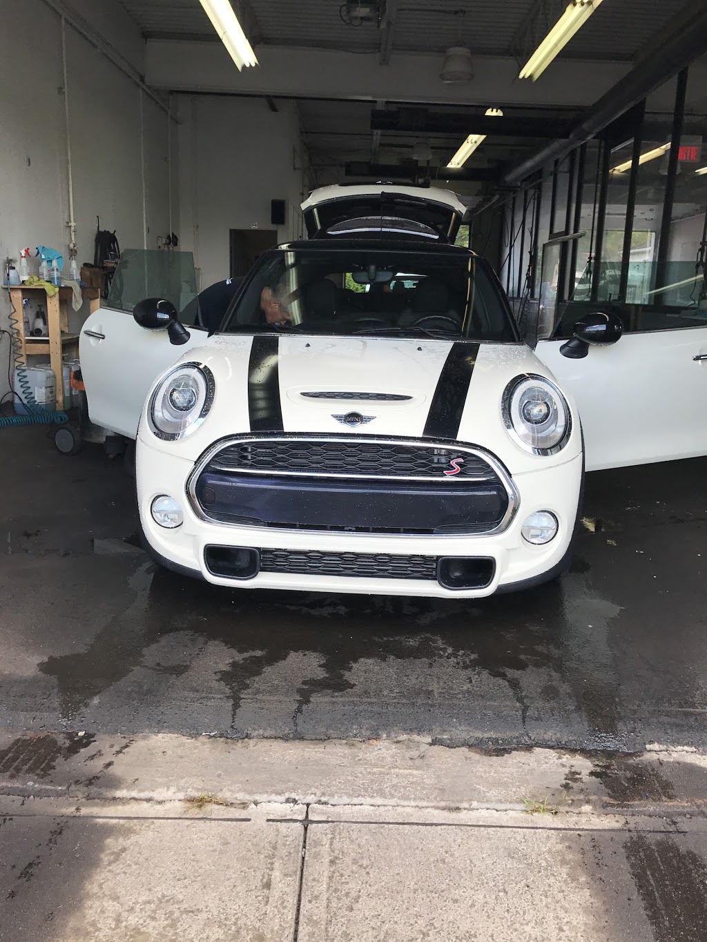 Classique Auto Spa | 110 Boulevard Cardinal Léger, Pincourt, QC J7V 3Y4, Canada | Phone: (438) 257-1990