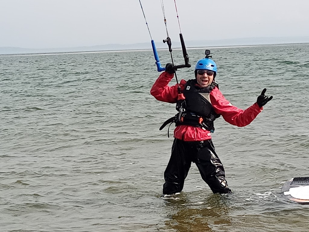 Kiteready School And Shop De Kiteboarding | 7755 55e Ave, Laval, QC H7R 4E3, Canada | Phone: (514) 594-8950