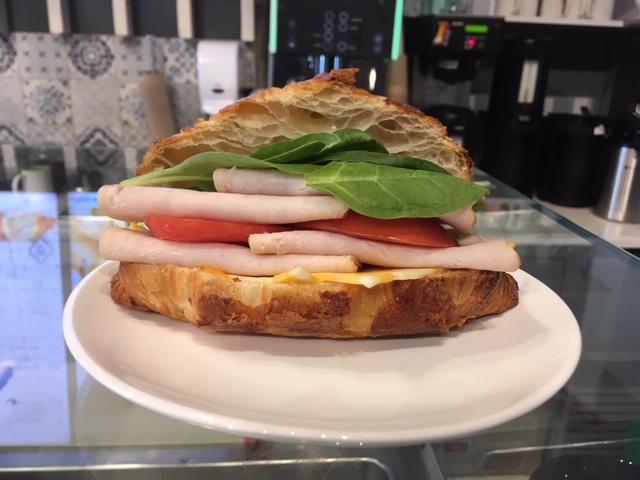 The Bread Lounge | 1658 Bedford Hwy, Bedford, NS B4A 2X9, Canada | Phone: (902) 835-1171