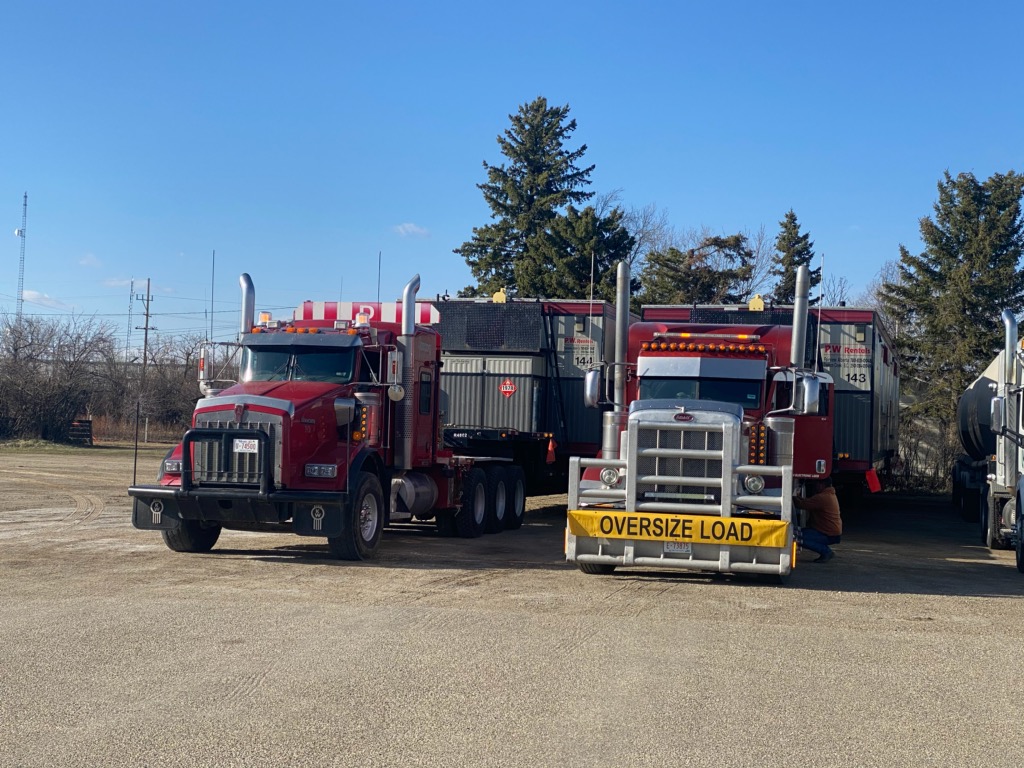 6S Trinity Transport | BOX 1863, 537 N 200 E, Raymond, AB T0K 2S0, Canada | Phone: (780) 915-3031