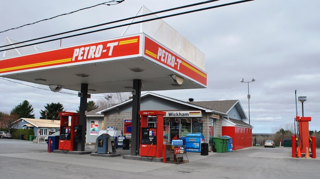 Petro-T | 957 Rue Principale, Wickham, QC J0C 1S0, Canada | Phone: (819) 398-7600