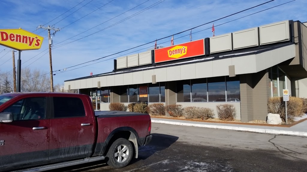 Dennys | 2450 16 Ave NW, Calgary, AB T2M 0M5, Canada | Phone: (403) 282-1001