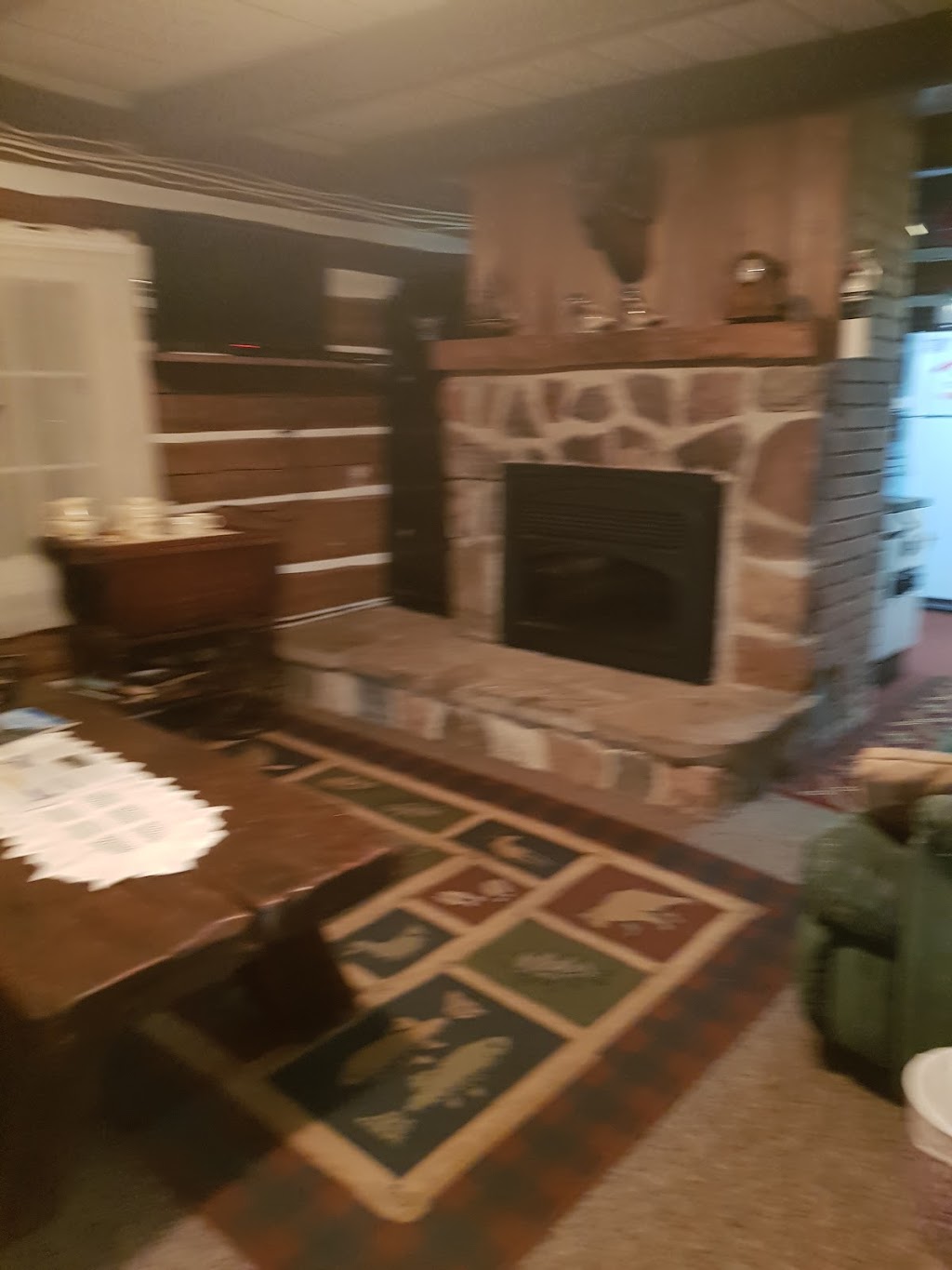 South Algonquin Historic Log Cabin | 2131A ON-523, South Algonquin, ON K0J 2C0, Canada | Phone: (613) 203-8104