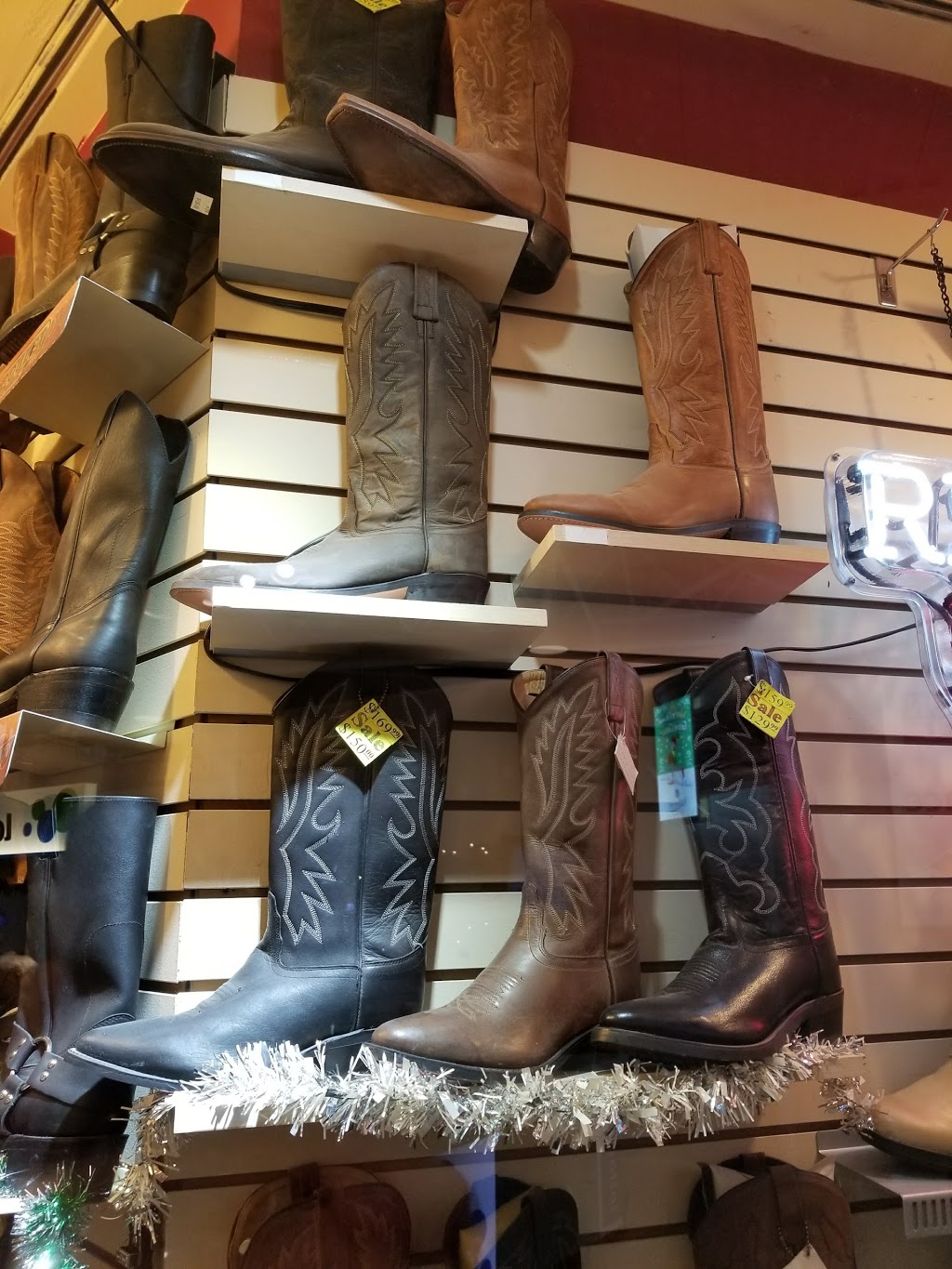 G.A.M. Shoes & Repair | 22709 Lougheed Hwy, Maple Ridge, BC V2X 0T5, Canada | Phone: (604) 466-3282