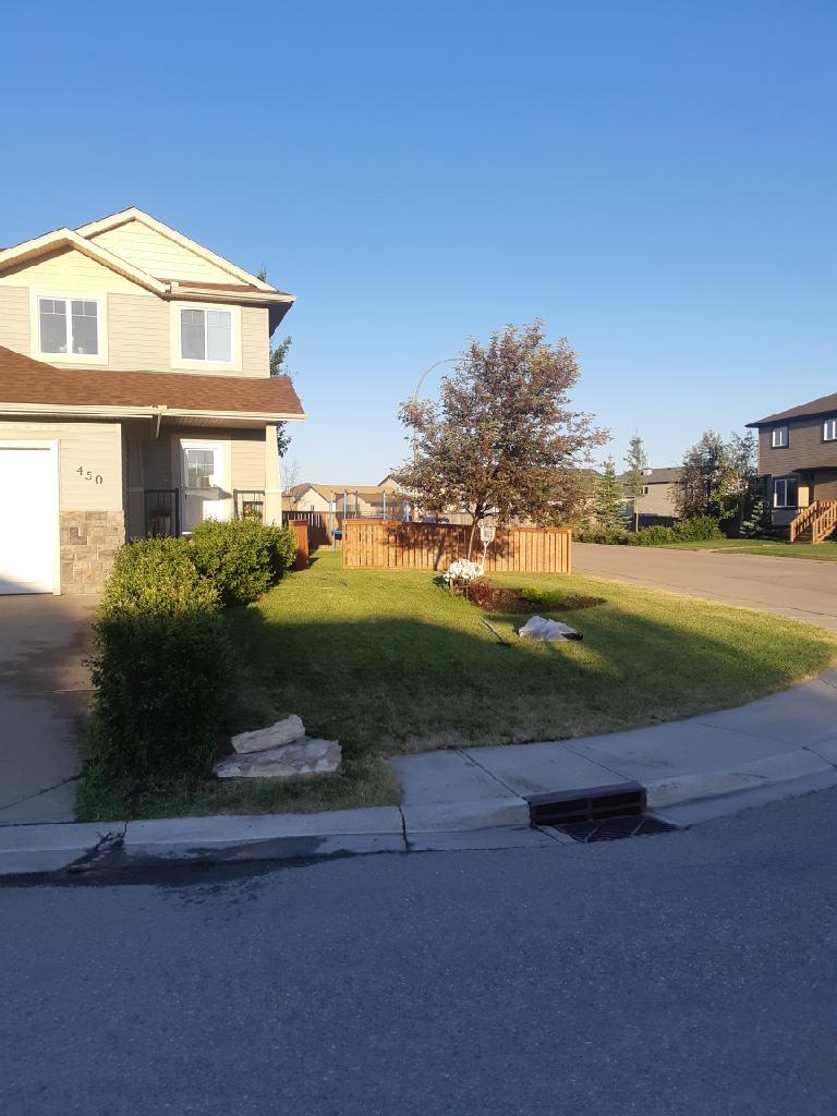 Gotz2go | 2781 Chinook Winds Drive Southwest, Airdrie, AB T4B 3S5, Canada | Phone: (587) 830-5109