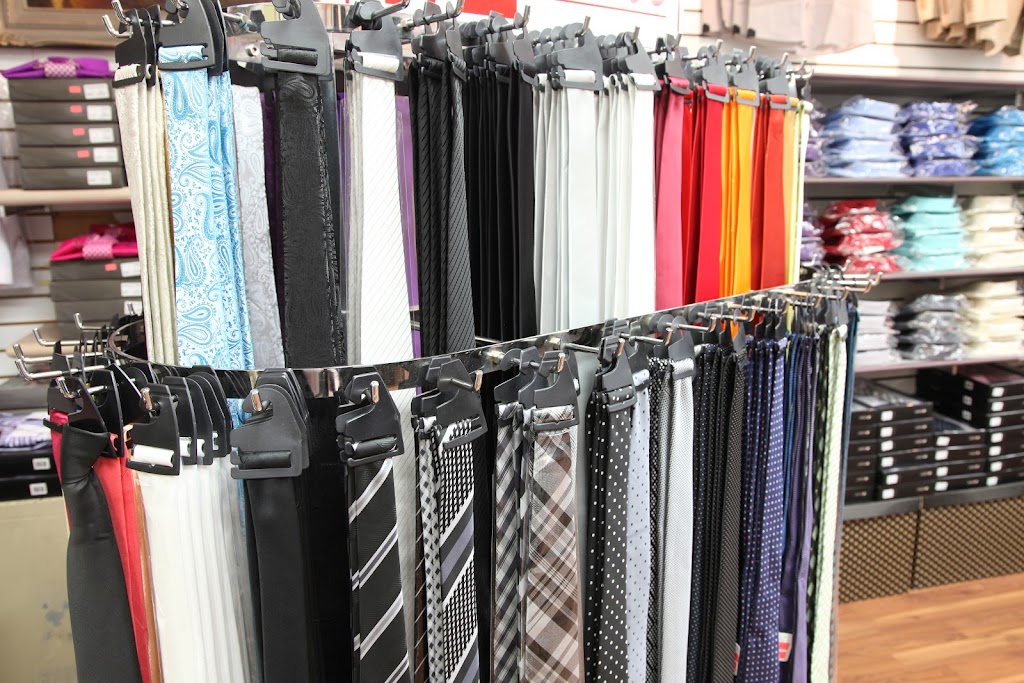 John Pomer Menswear | 31 Tapscott Rd, Scarborough, ON M1B 4Y7, Canada | Phone: (416) 299-7727