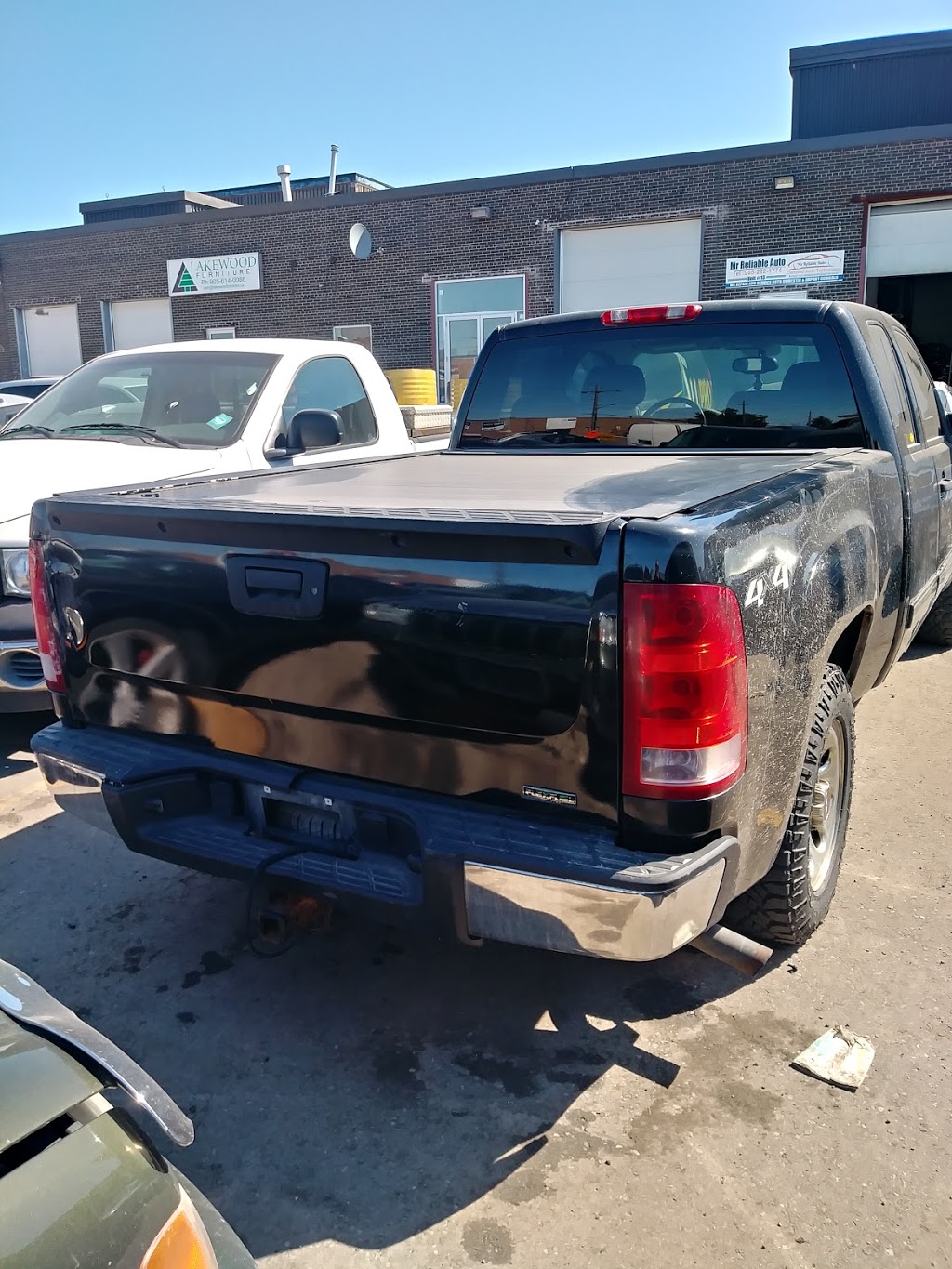 Mr Reliable Auto | 13-1400 Aimco Blvd, Mississauga, ON L4W 1B2, Canada | Phone: (905) 282-1774