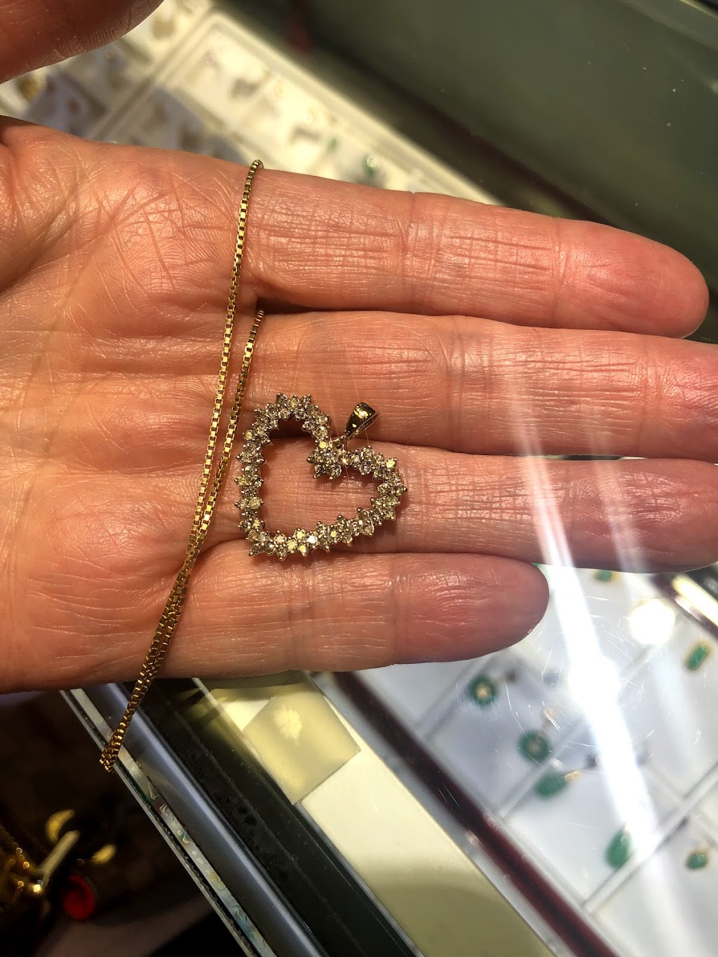 Kim My Jewellery | 888 Dundas St E, Mississauga, ON L4Y 4G6, Canada | Phone: (905) 270-5715