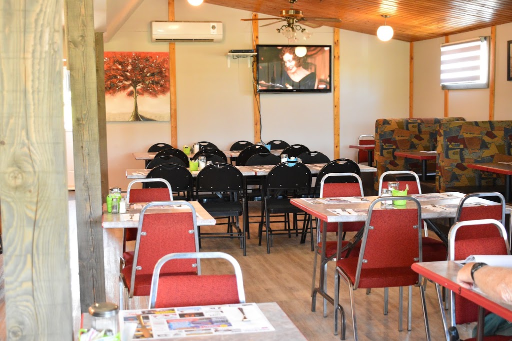Restaurant le Doré | 245 Rue Principale, Weedon, QC J0B 3J0, Canada | Phone: (819) 877-5577