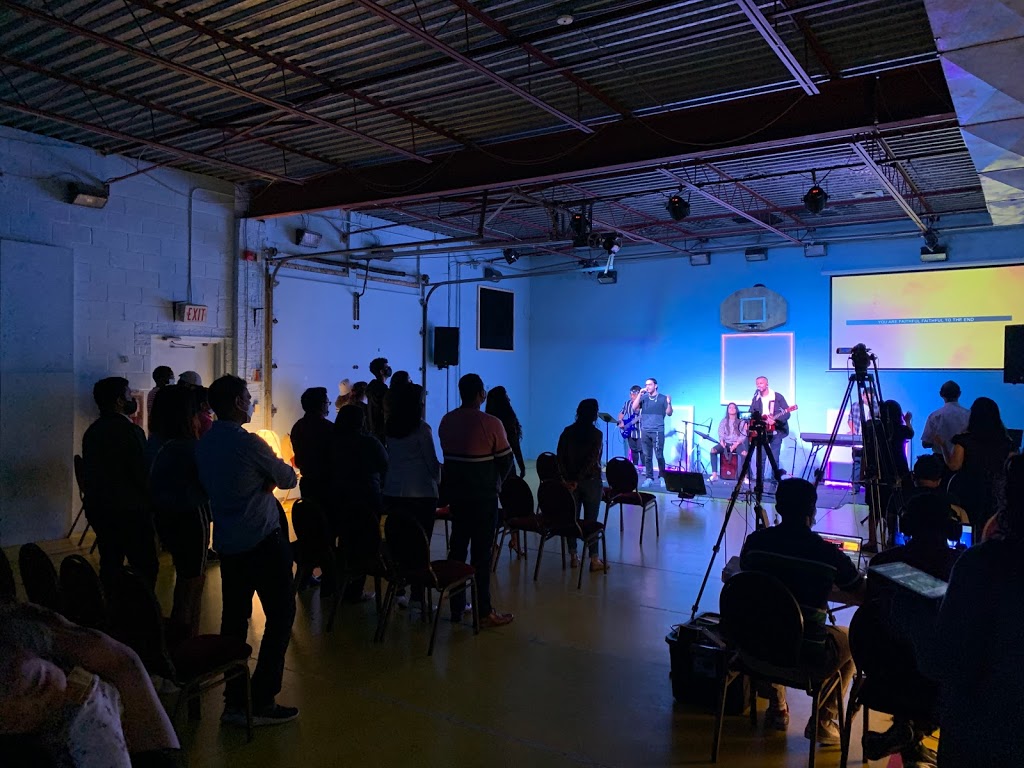 Zoe Church | 250 Watline Ave, Mississauga, ON L4Z 1P4, Canada | Phone: (647) 709-5172
