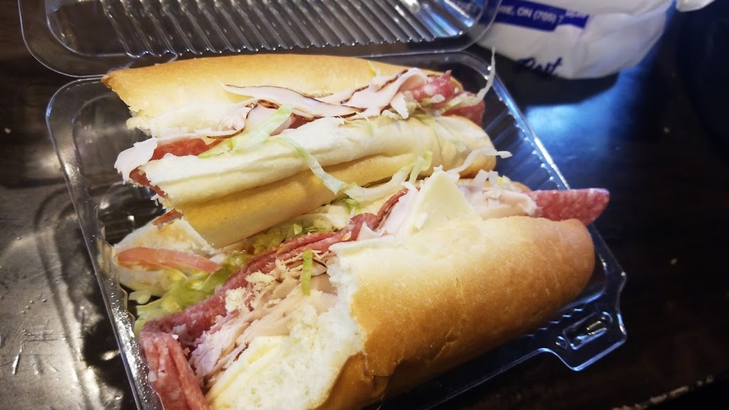 Foxs Bakery And Delicatessen | 96 Victoria St, Barrie, ON L4N 2J1, Canada | Phone: (705) 737-4646