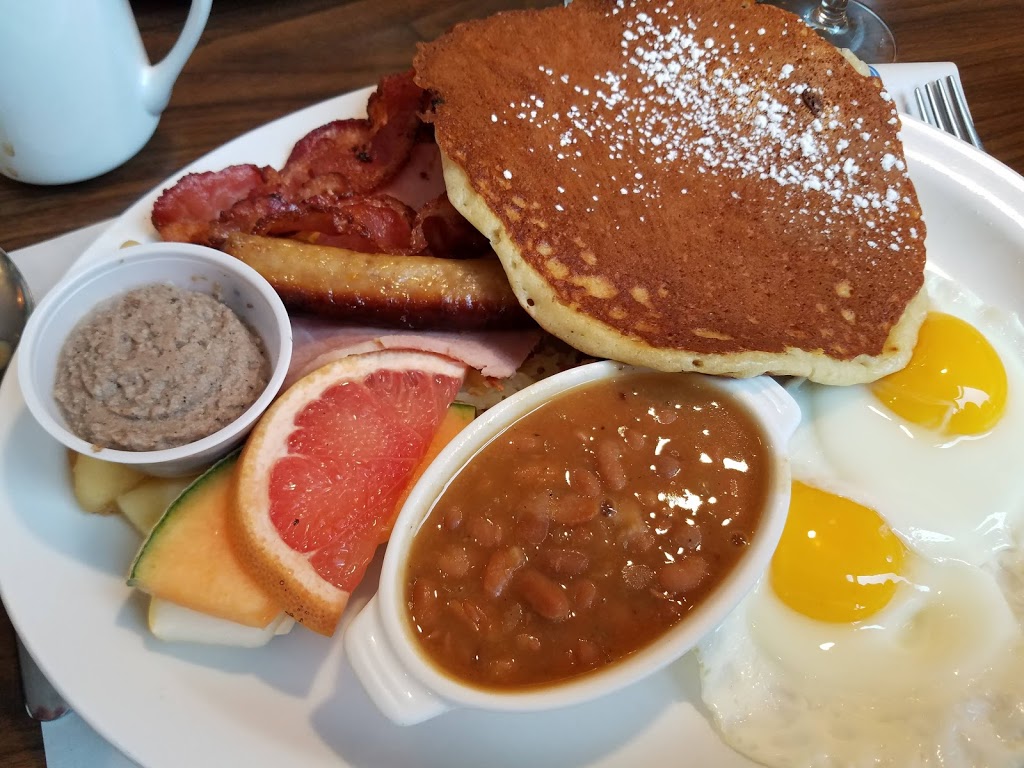 Resto La Grand-Mère Poule | 430 Boulevard Sir-Wilfrid-Laurier, Mont-Saint-Hilaire, QC J3H 6M5, Canada | Phone: (450) 467-9419