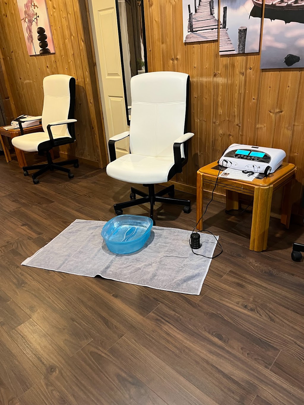 Angi’s Wellness Centre | 314 County Rd 8 Side door, Picton, ON K0K 2T0, Canada | Phone: (613) 885-8311