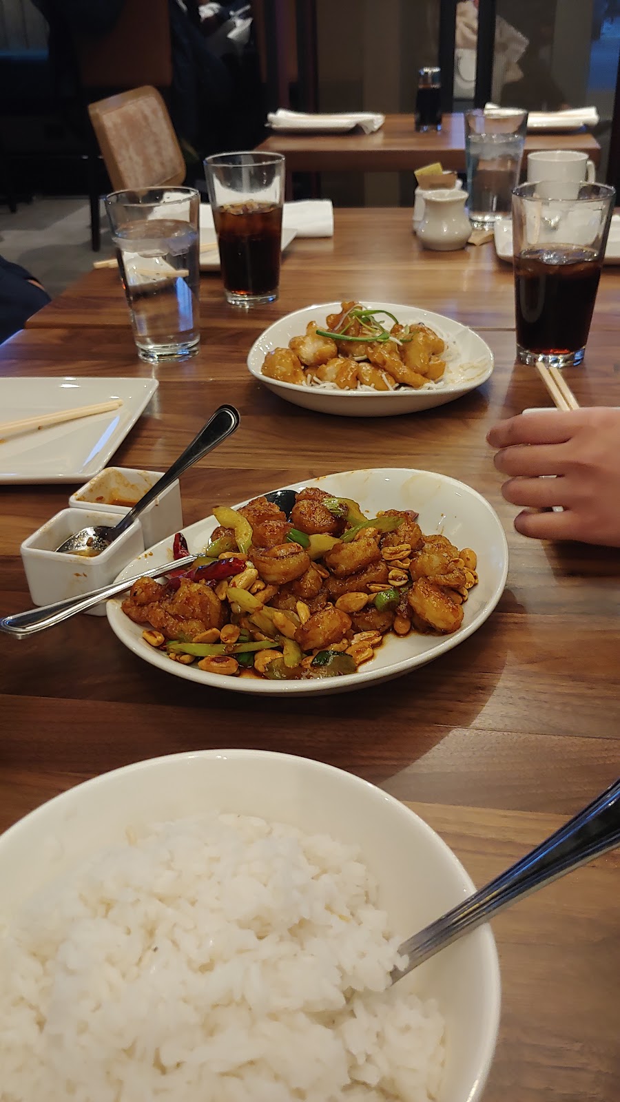 P.F. Changs | 865 St James St, Winnipeg, MB R3G 3J7, Canada | Phone: (204) 775-1777