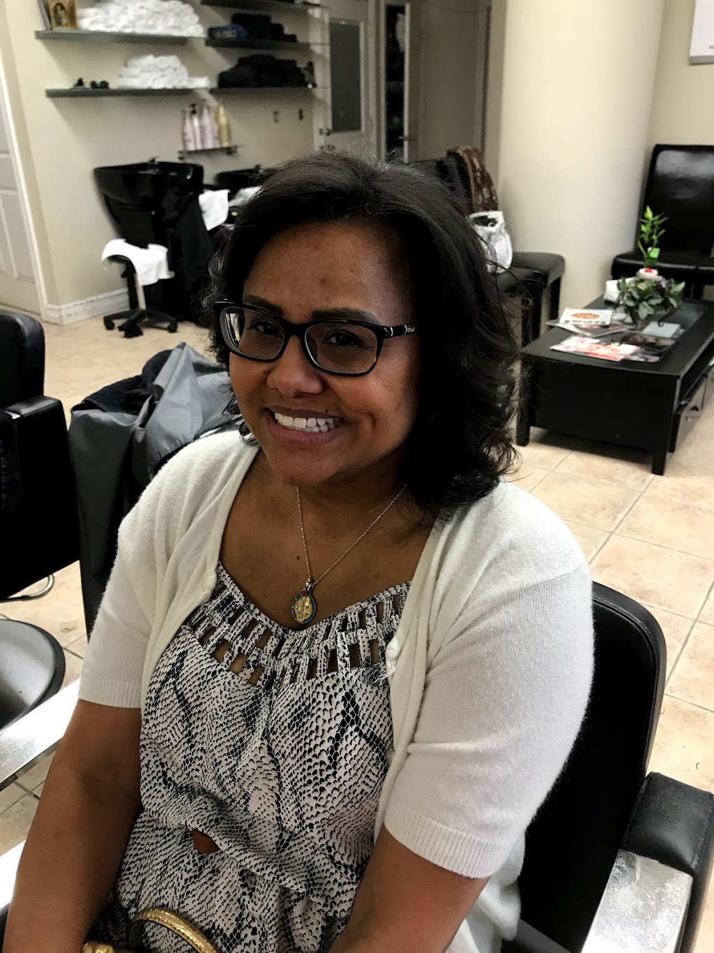 Davinci Salon And Spa | 25 Kingsbridge Garden Cir, Mississauga, ON L5R 4B1, Canada | Phone: (905) 507-3405