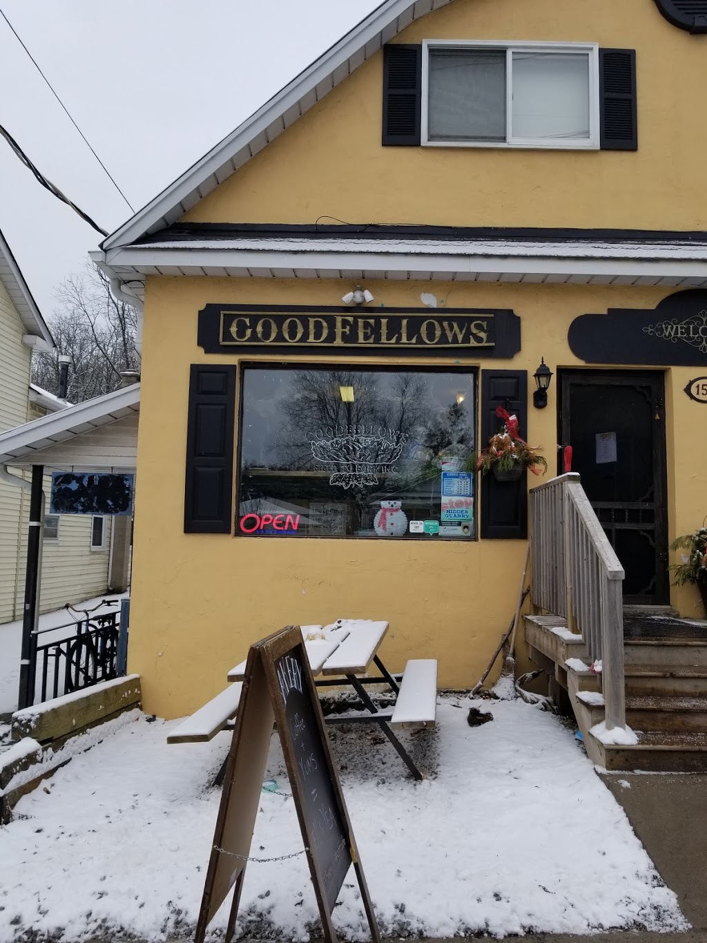 Goodfellows Field to Fork | 155 Main St S, Rockwood, ON N0B 2K0, Canada | Phone: (519) 856-9000