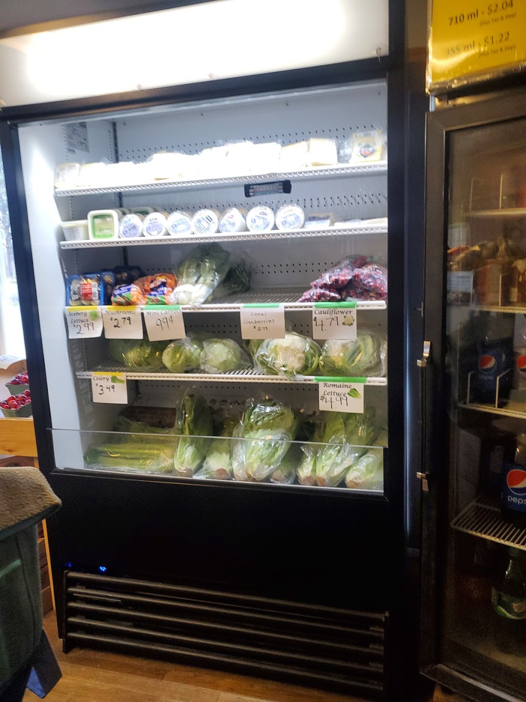 Wilson`s Family Farm Market | 909 Lucasville Rd, Lucasville, NS B4B 1R5, Canada | Phone: (902) 864-8653
