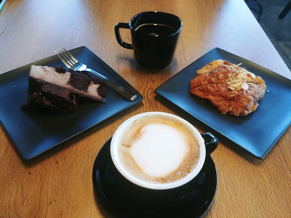 Dose Cafe | 1500 R. Montgolfier, Laval, QC H7T 2X8, Canada | Phone: (450) 686-1115