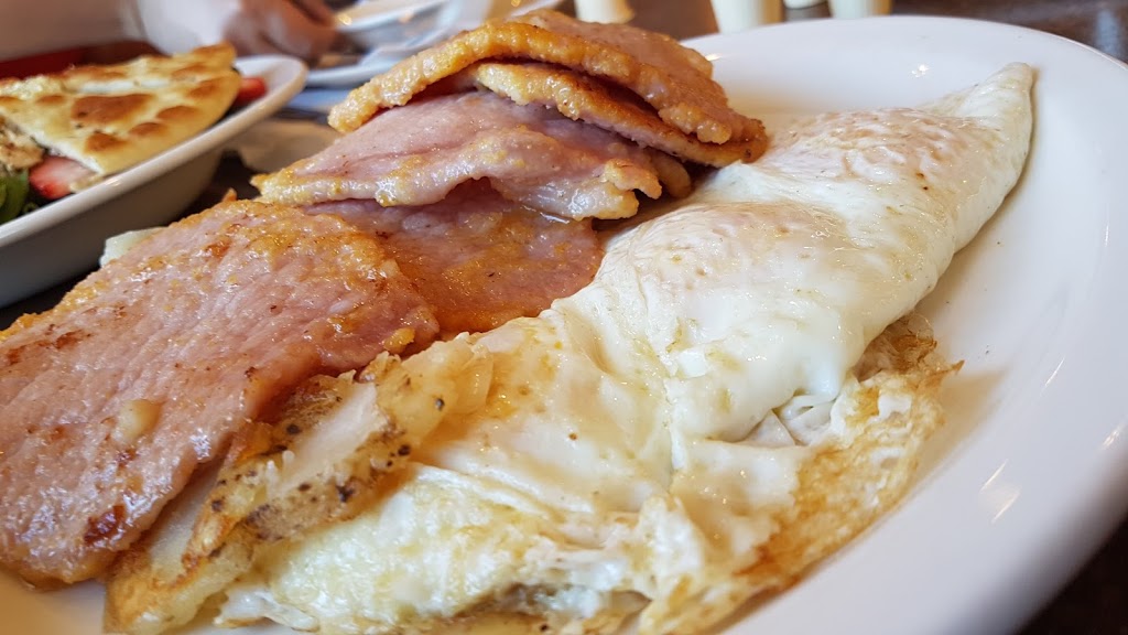 Johns Restaurant | 1643 London Line, Sarnia, ON N7W 1A9, Canada | Phone: (519) 542-9821