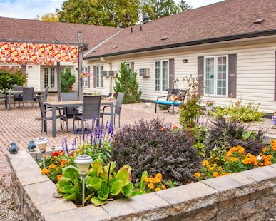 Revera Arnprior Villa | 15 Arthur St, Arnprior, ON K7S 1A1, Canada | Phone: (613) 623-0414