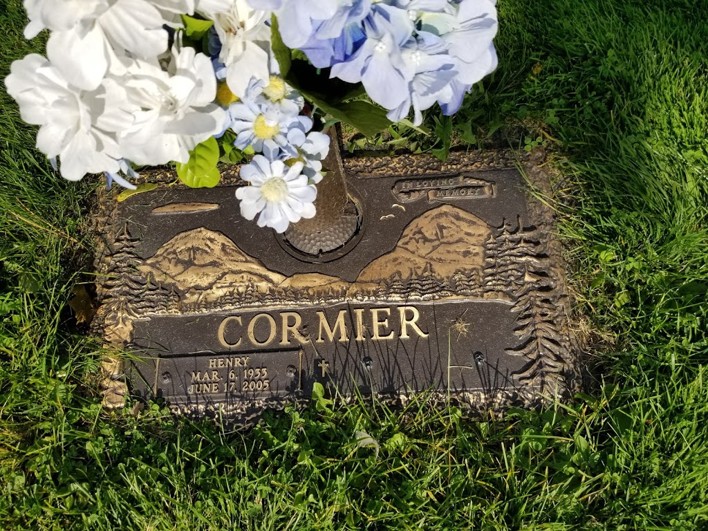 Resurrection Catholic Cemetery | 355 Taunton Rd E, Whitby, ON L1R 3L4, Canada | Phone: (905) 668-8912