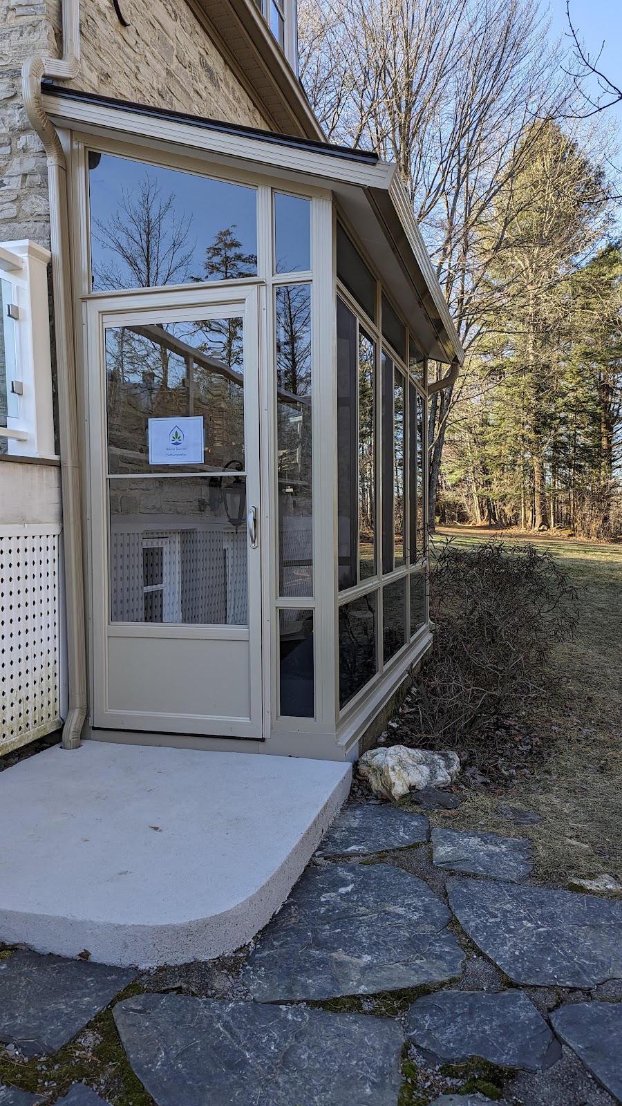 Hélène Burchéri, ND.A. - Naturopathe agréée | 2901 Chem. Lemire, Sherbrooke, QC J1H 0C5, Canada | Phone: (514) 816-9181