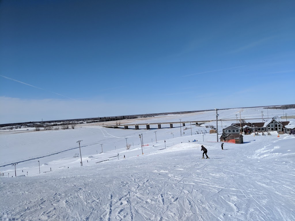 Springhill Winter Park | Oasis Rd, Oakbank, MB R0E 1J0, Canada | Phone: (204) 224-3051