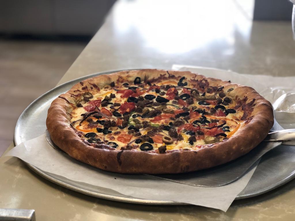 Pizza Gino 2 pour 1 | Saint-Basile-le-Grand, QC J3N 1R1, Canada | Phone: (450) 441-1000